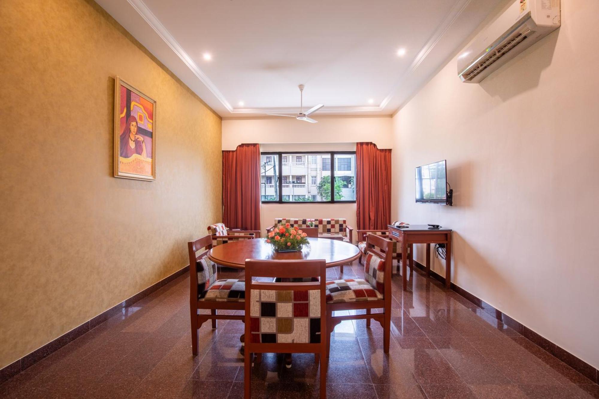 Hotel Jenney Residencia Coimbatore Habitación foto
